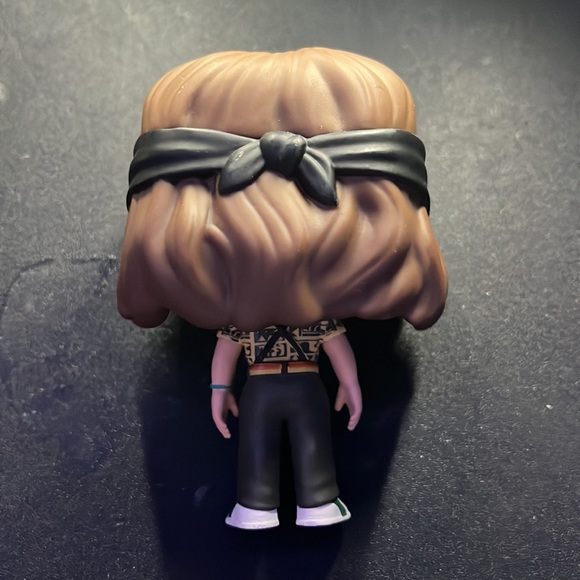 Stranger Things Eleven Funk Pop - Picture 2 of 2